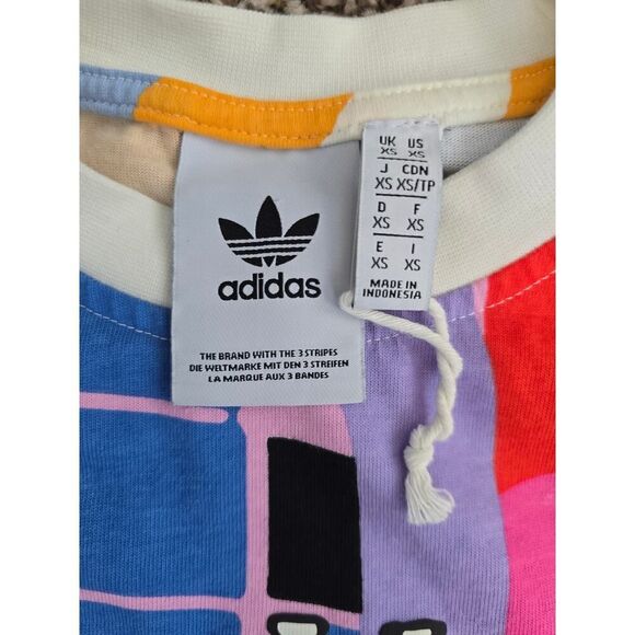 Adidas Love Unites Graphic Tee Men’s XS Colorful Pride Shirt Streetwear - Picture 3 of 6
